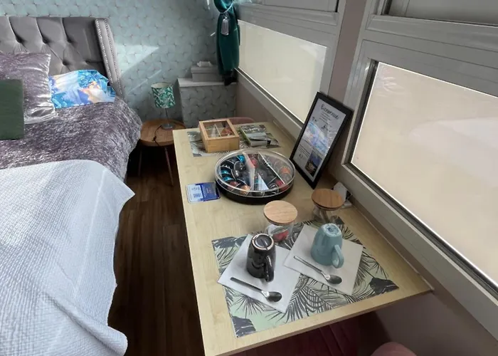 Deco'lia-soiree Etape فندق *